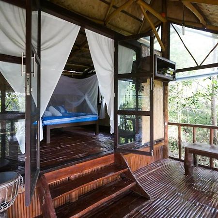 Auberge de jeunesse Busuanga Backpackers à Concepcion  Extérieur photo