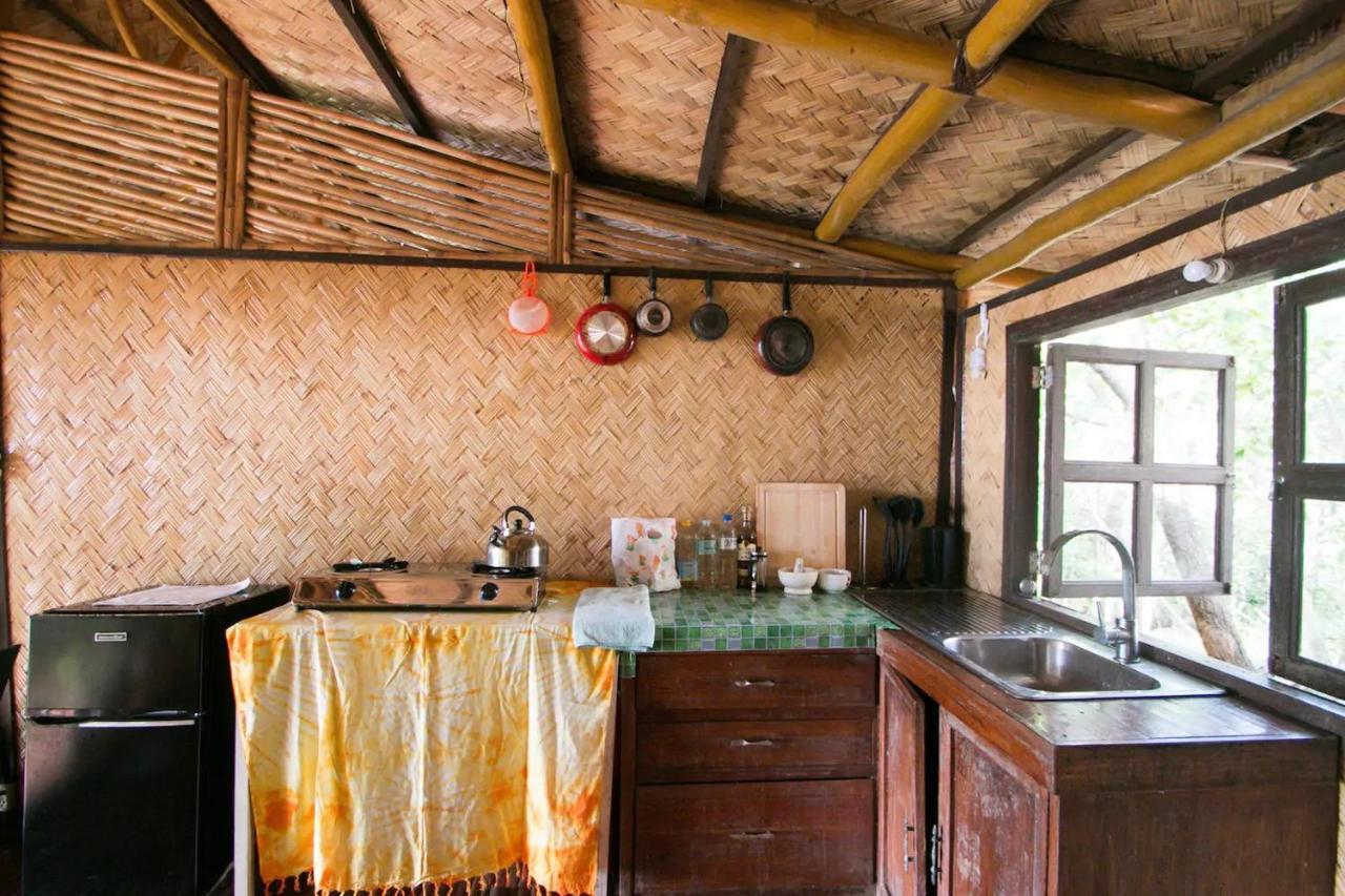 Auberge de jeunesse Busuanga Backpackers à Concepcion  Extérieur photo