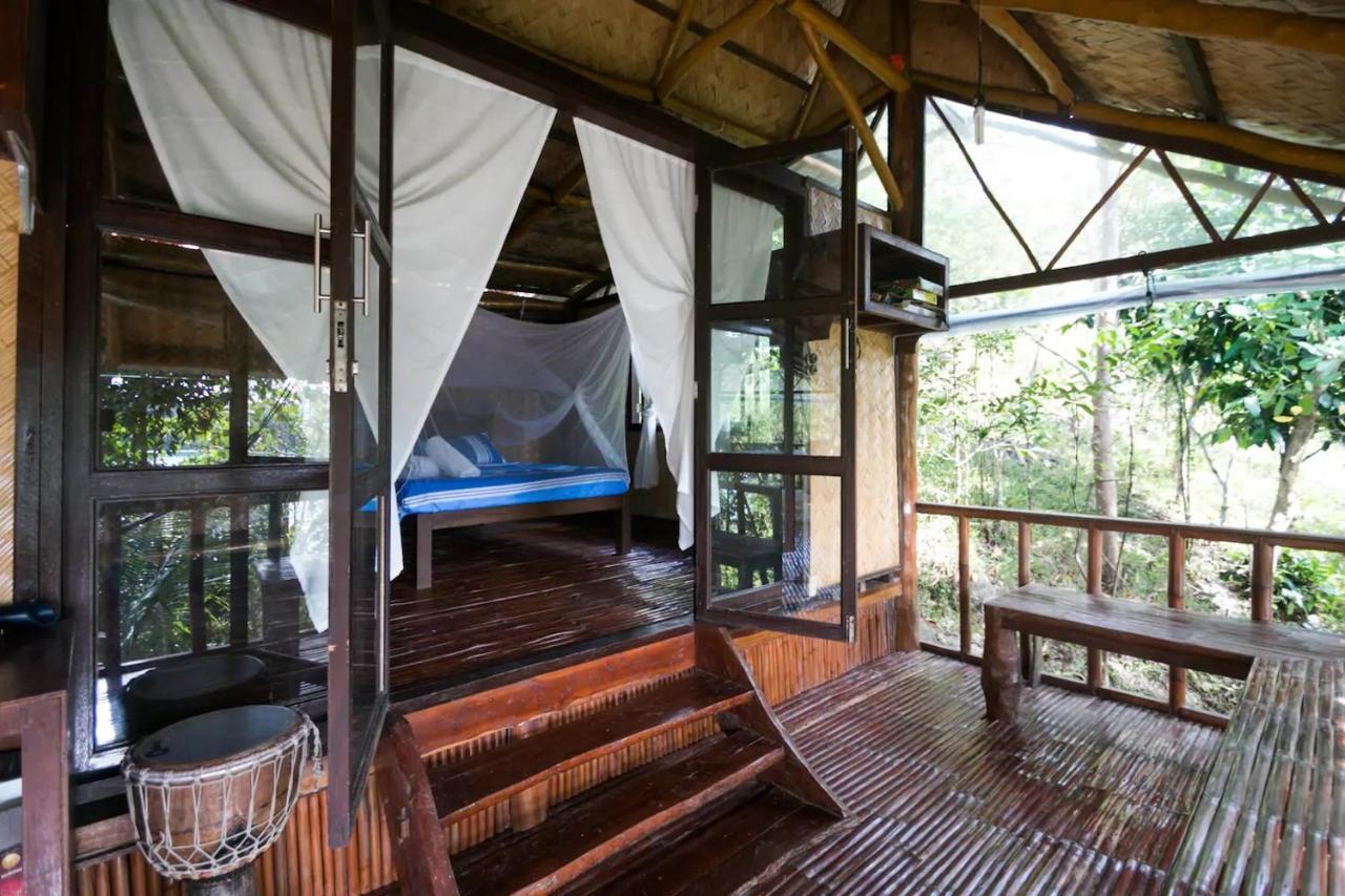 Auberge de jeunesse Busuanga Backpackers à Concepcion  Extérieur photo