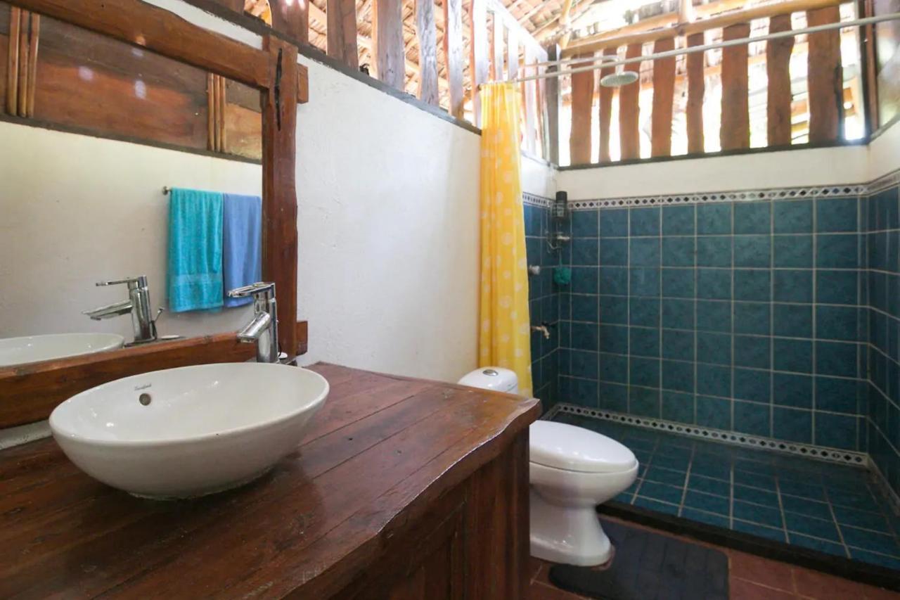Auberge de jeunesse Busuanga Backpackers à Concepcion  Extérieur photo