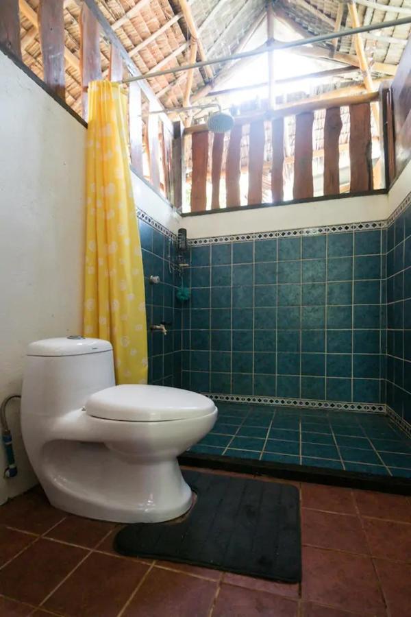 Auberge de jeunesse Busuanga Backpackers à Concepcion  Extérieur photo