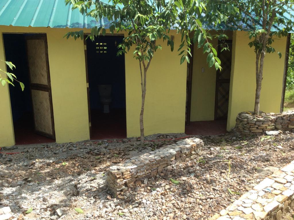 Auberge de jeunesse Busuanga Backpackers à Concepcion  Extérieur photo
