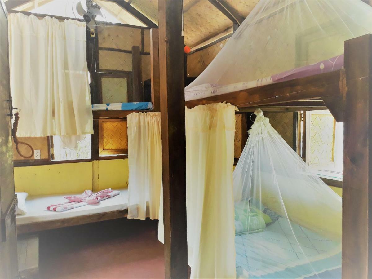 Auberge de jeunesse Busuanga Backpackers à Concepcion  Extérieur photo