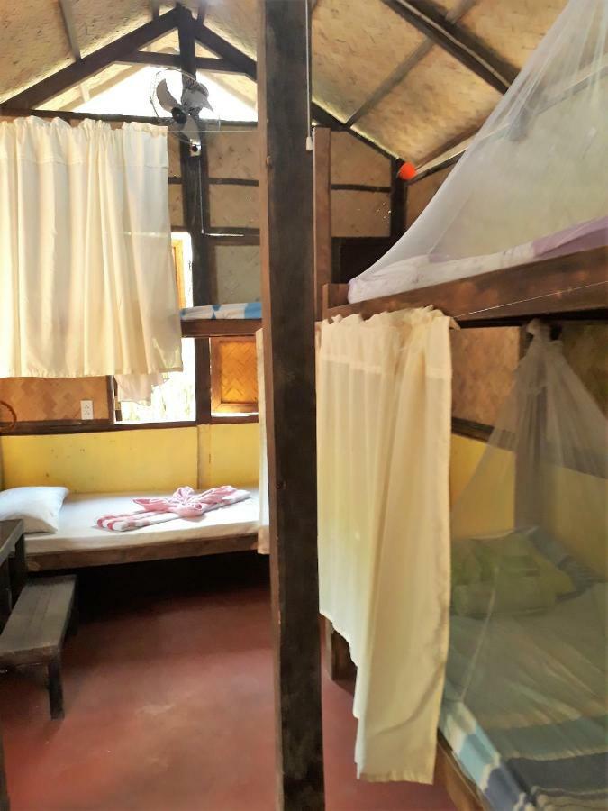 Auberge de jeunesse Busuanga Backpackers à Concepcion  Extérieur photo
